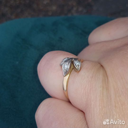 Кольцо с брил. 750 пробы СССР