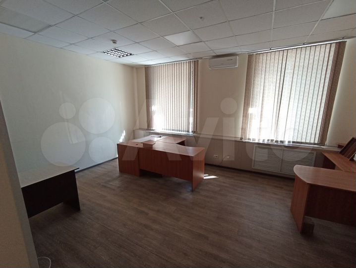 Аренда на мегатрафике Офис/Торговая 544 м²