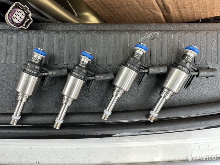 Форсунки новые golf 7R