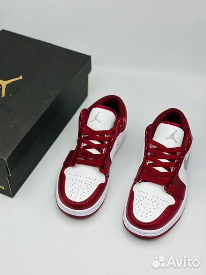 Nike air jordan 1 retro