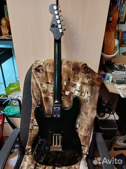 Электро гитара