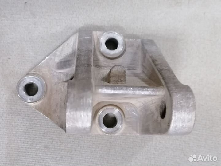 Кронштейн генератора Haima 3 2010-2013