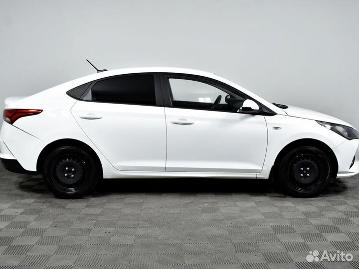 Hyundai Solaris 1.4 AT, 2021, 90 000 км