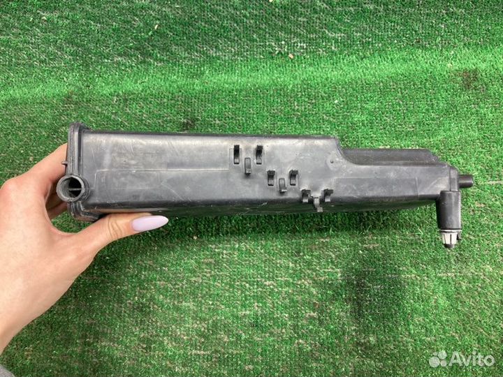 Абсорбер (фильтр угольный) Citroen C4 хэтчбек 1.6