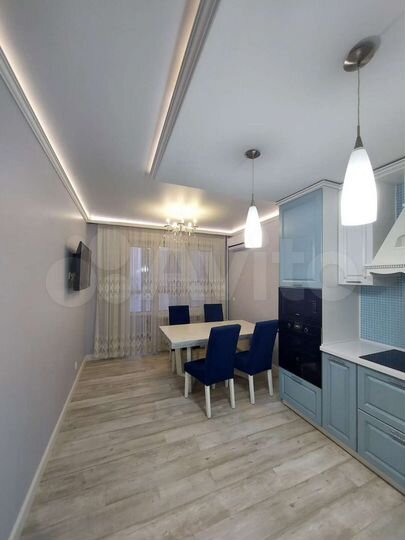 3-к. квартира, 76 м², 5/10 эт.