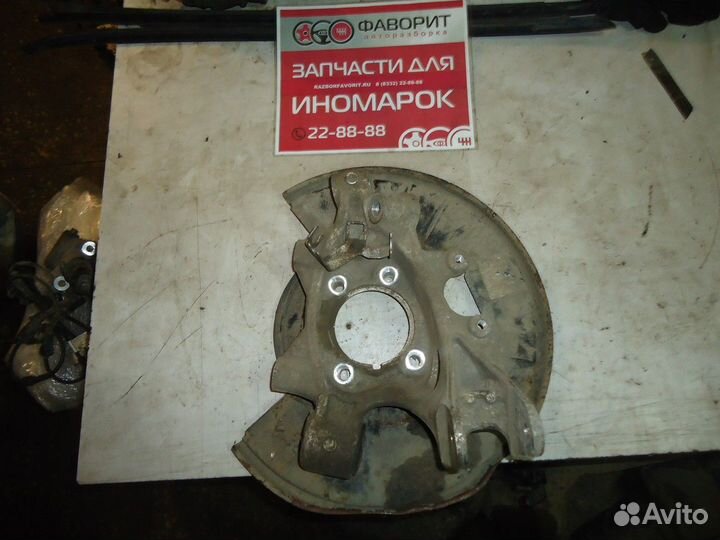 Кулак поворотный задний правый