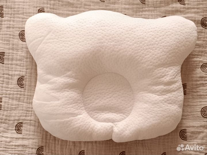 Подушка для новорождённых новая