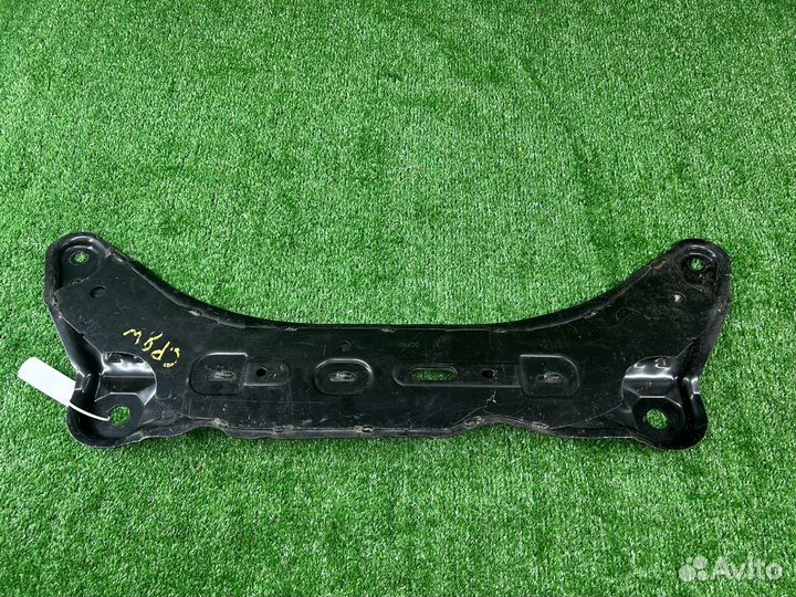 Передняя балка (подрамник) Mazda 323 6 2000
