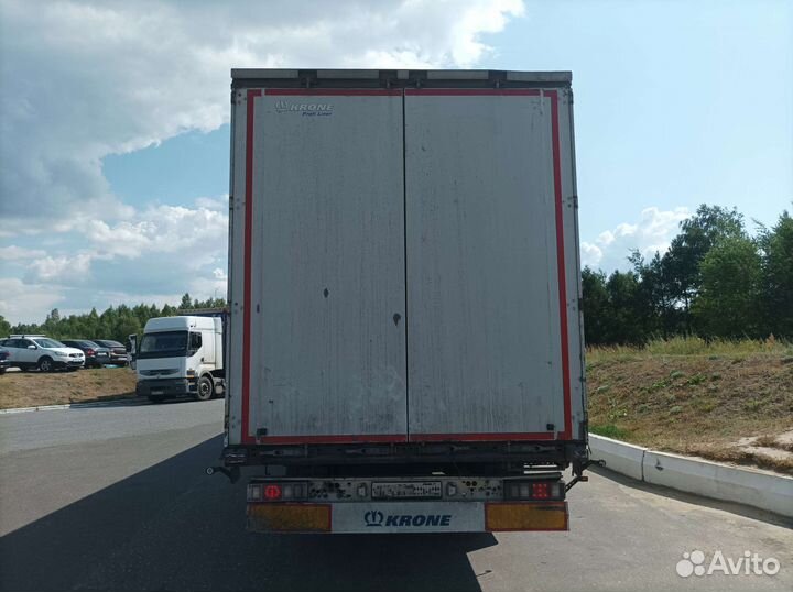 Полуприцеп шторно-бортовой Krone SD, 2017