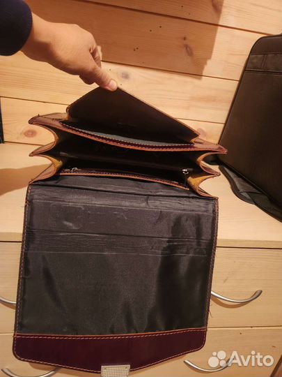 Мужской кожаный портфель новый оригинал