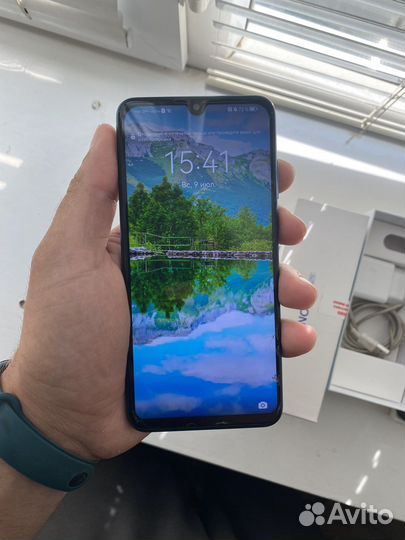 Honor 20lite 128гб