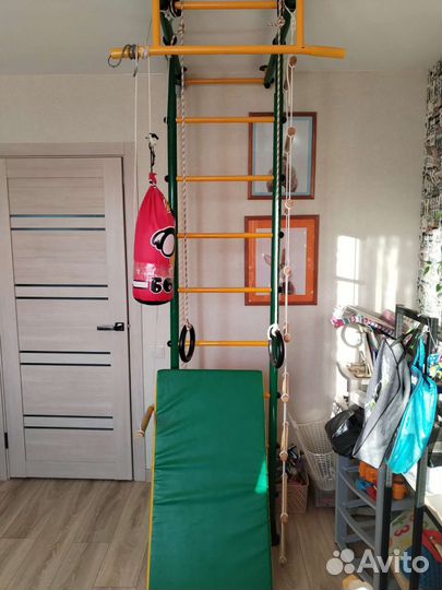 Детская шведская стенка