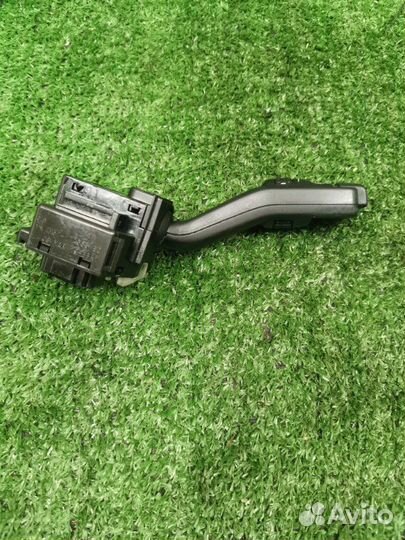 Подрулевой переключатель дворников Ford Focus 2