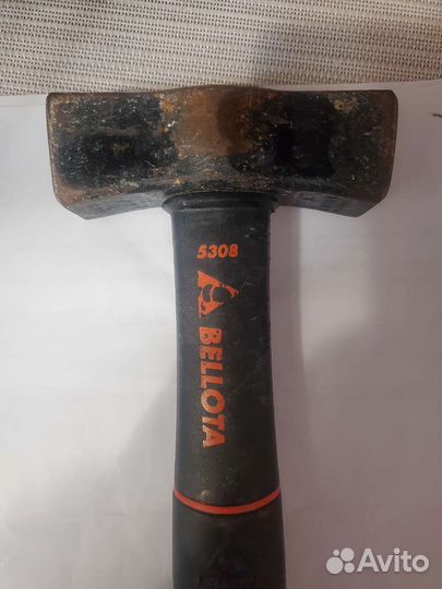 Молот bellota