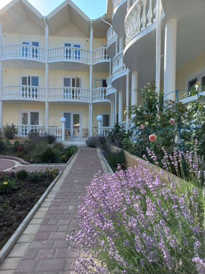 Комната 25 м², 1/3 эт.