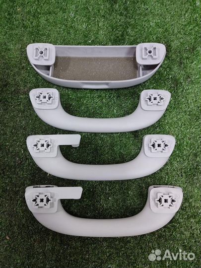 Ручка потолочная (комплект) Peugeot 308 (4E) 2008