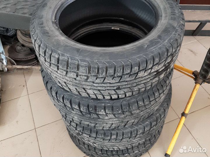 Marangoni 4 Ice E+ 205/55 R16 94T