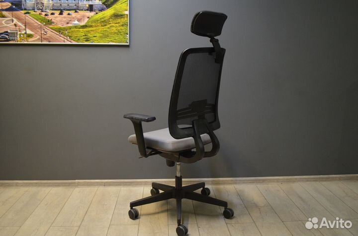 Кресло офисное руководителя