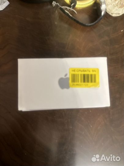 Коробка от iPhone xs