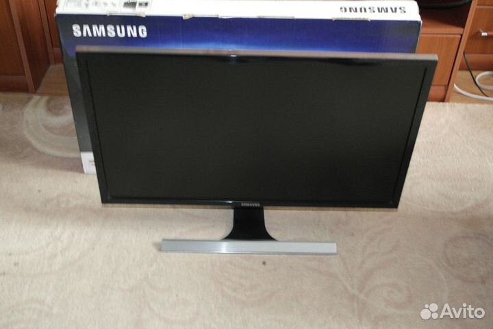 Продаю монитор Samsung 28UE590 UHD