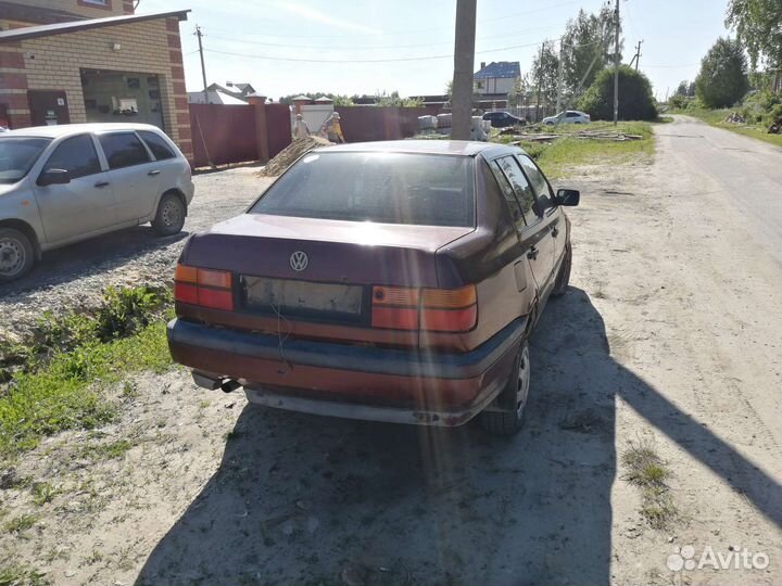 Volkswagen Vento 1.8 по частям