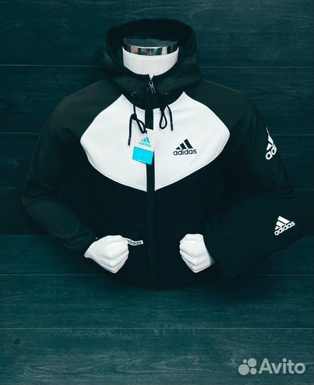 Спортивный костюм Adidas