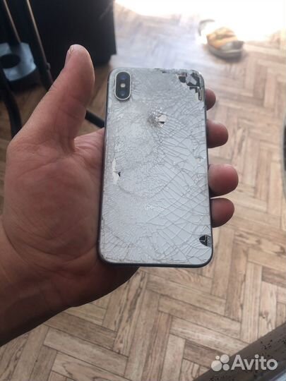 iPhone X, 64 ГБ