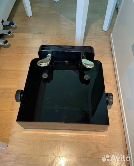 Подставка-удлинитель педалей пианино для детей