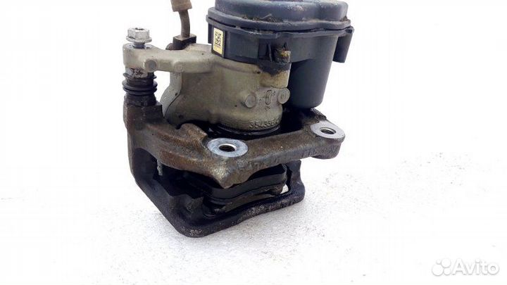 Суппорт тормозной задний левый Mercedes-Benz