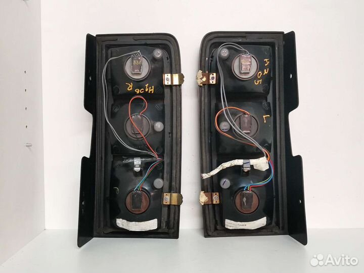 Фанари задние Hummer H2