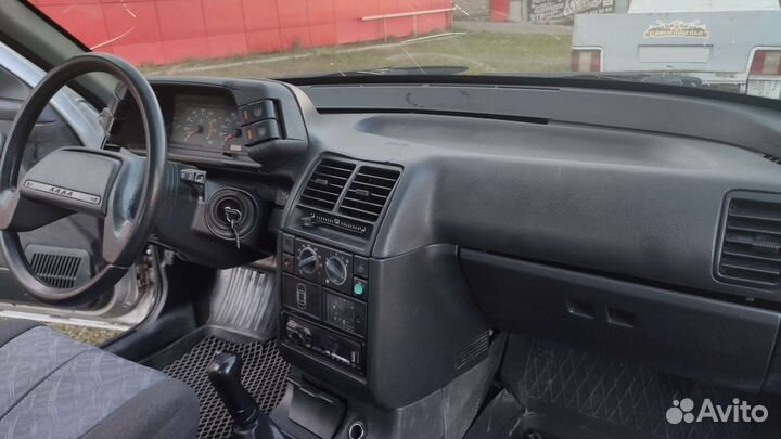 ВАЗ 2110 1.5 МТ, 2004, 250 000 км