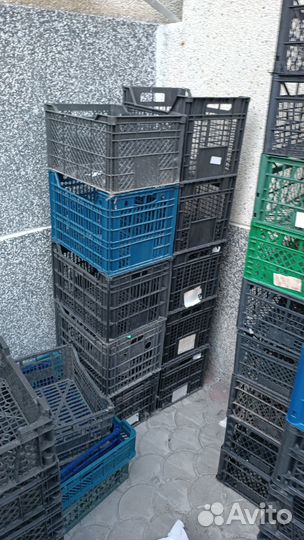 Пластиковые ящики