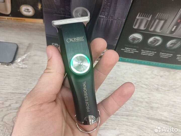 Машинка для стрижки CR-830