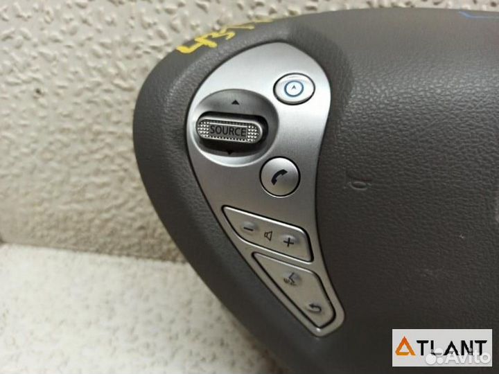 Airbag водительский nissan leaf