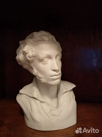 Бюст фарфоровый А.С. Пушкина 23 см, Л.Ф.З