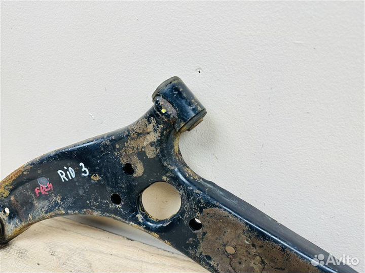 Рычаг подвески передний левый Kia Rio 3 2011-2015