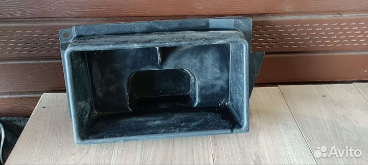 Полка багажника левая Тойота Camry ACV40