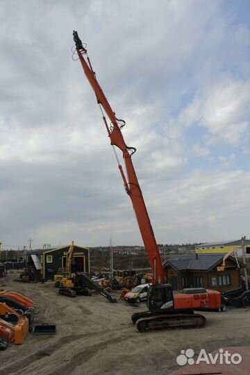 Гусеничный экскаватор Hitachi ZX330-5G, 2014