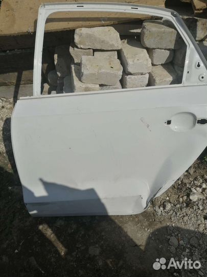 Дверь volkswagen polo