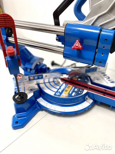 Торцовочная пила в аренду. Торцовка