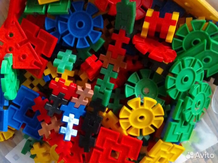 Развивающие игрушки для малышей