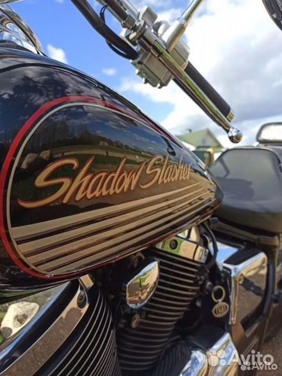 Honda NV750DC Shadow Slasher