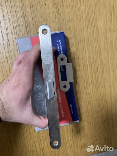 Дверной замок межкомнатная