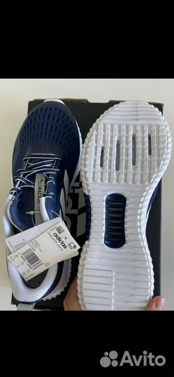 Кроссовки Adidas
