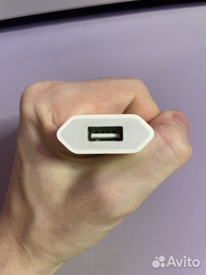Зарядное устройство на iPhone