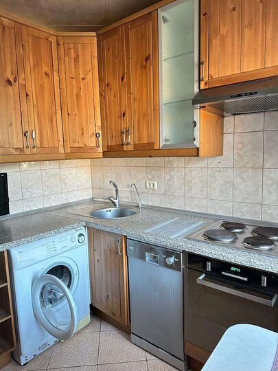 2-к. квартира, 55 м², 5/16 эт.