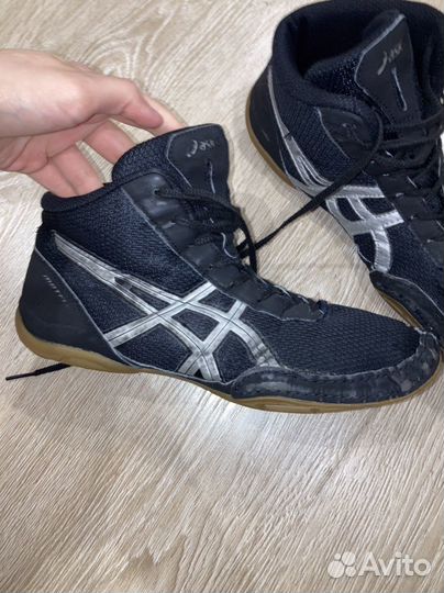 Борцовки asics