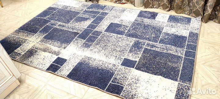 Ковер напольный