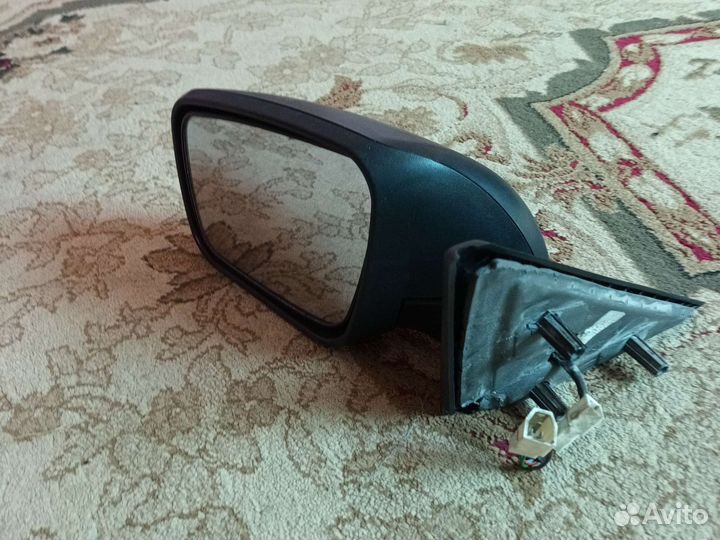 Левое зеркало на приору