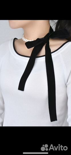 Чокер с крупными бусинами женский